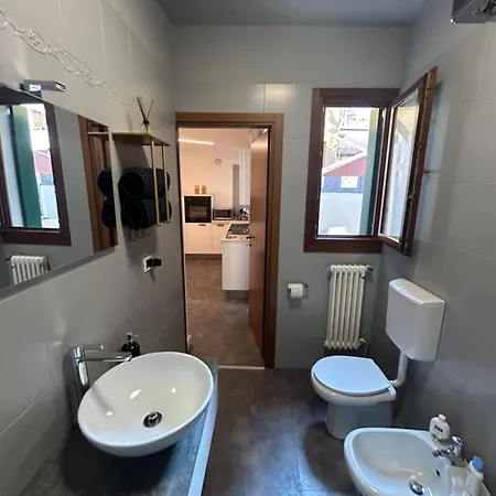Apartment 31 -